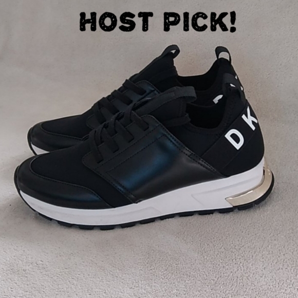 Donna Karan Shoes - *Host Pick* NEW Donna Karan NY Lace up Sneaker